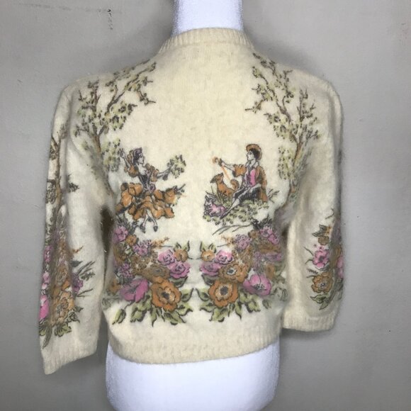 Vintage 1950's Cream Victorian Floral Scene Angora Type Short Cardigan Sweater - Picture 3 of 16